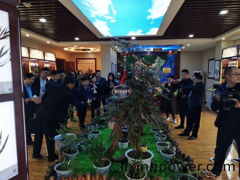 標本(ben)館對(dui)外交流(liu)